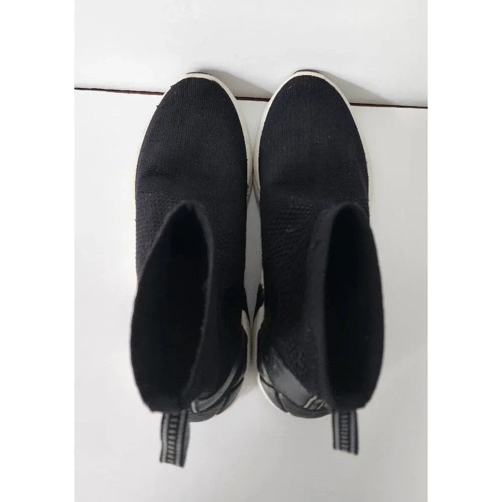 Mark Nason A-Line Daze Skechers Black Slip On Sneakers size 5.5 High Top